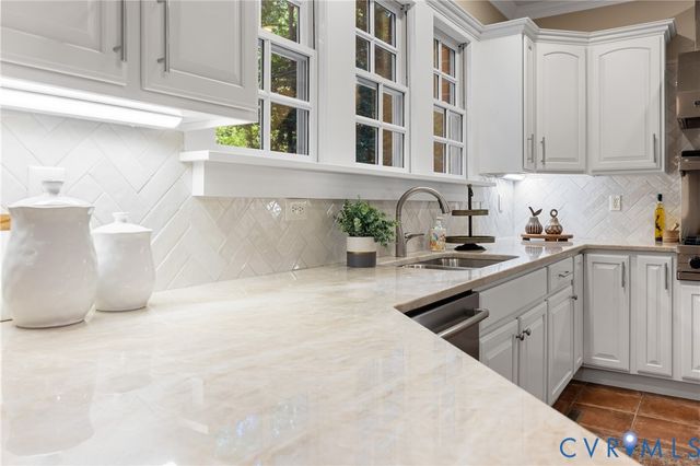 2924 Skipton Rd, Richmond, VA 23225