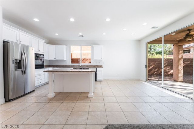 561 Tecate Valley Street, Las Vegas, NV 89138