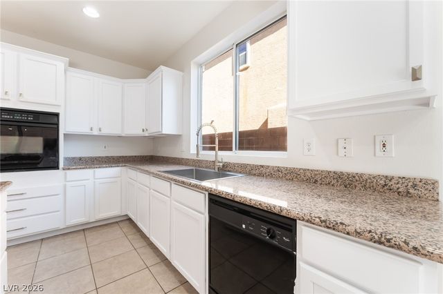 561 Tecate Valley Street, Las Vegas, NV 89138