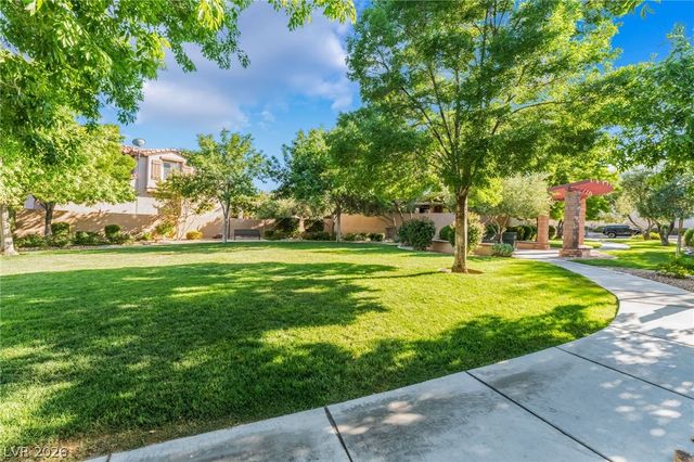 561 Tecate Valley Street, Las Vegas, NV 89138