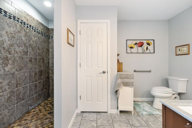 5410 Holden Court, Manhattan, KS 66503