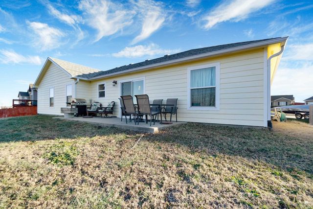 5410 Holden Court, Manhattan, KS 66503