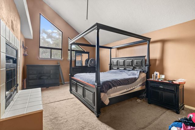 14643 S Hearthstone Green Drive, Houston, TX 77095