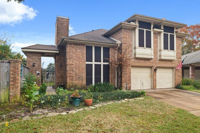 14643 S Hearthstone Green Drive, Houston, TX 77095