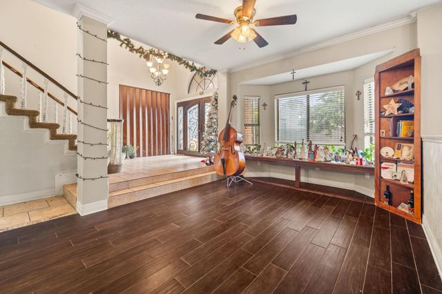 14643 S Hearthstone Green Drive, Houston, TX 77095