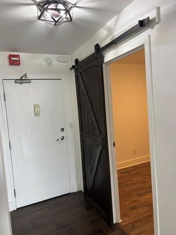 600 E 8th Street, Kansas City, MO 64106