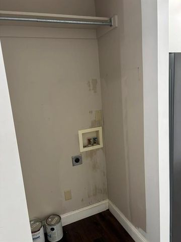 600 E 8th Street, Kansas City, MO 64106