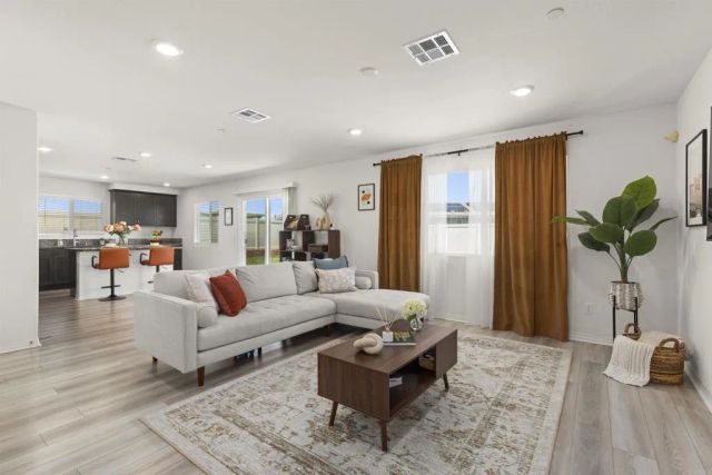 32184 Rambling Court, Winchester, CA 92596