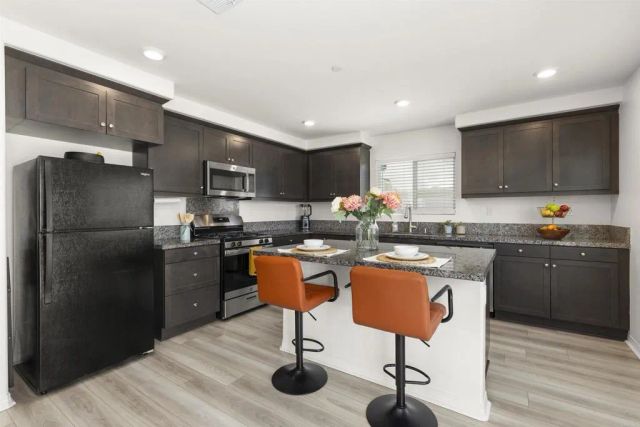 32184 Rambling Court, Winchester, CA 92596