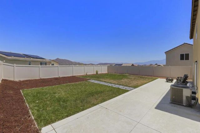 32184 Rambling Court, Winchester, CA 92596