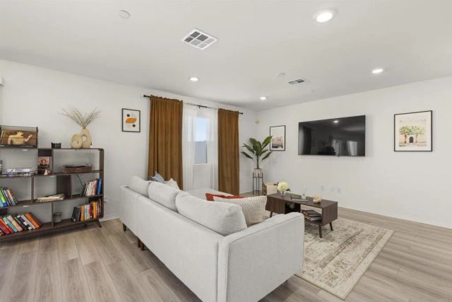 32184 Rambling Court, Winchester, CA 92596