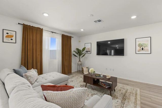 32184 Rambling Court, Winchester, CA 92596
