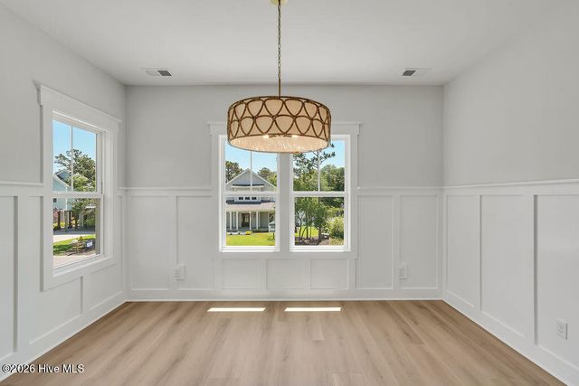 117 NE 17th Street, Oak Island, NC 28465