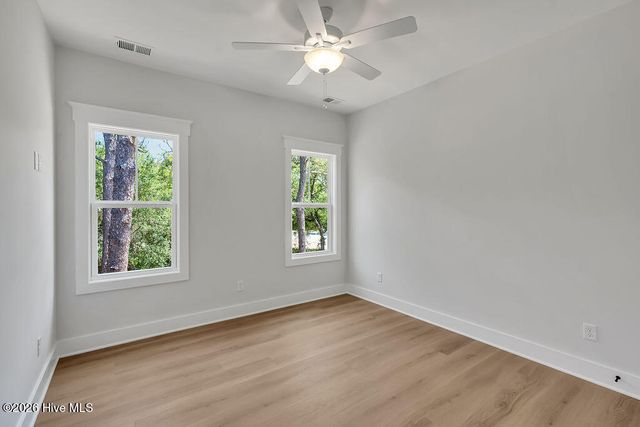 117 NE 17th Street, Oak Island, NC 28465