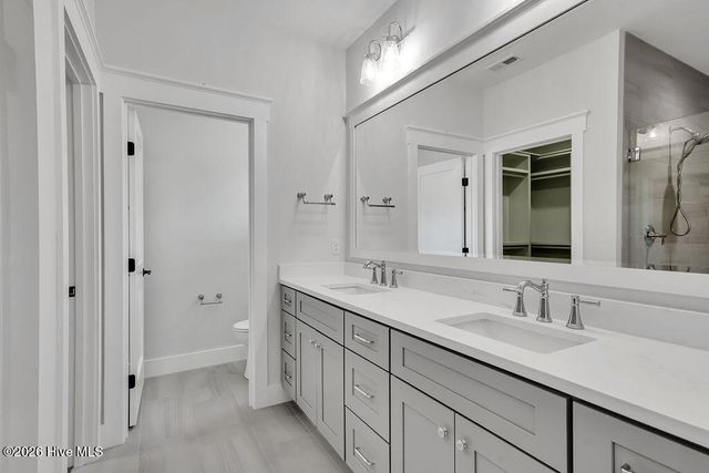 117 NE 17th Street, Oak Island, NC 28465