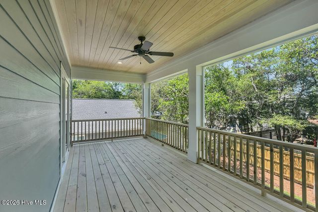 117 NE 17th Street, Oak Island, NC 28465