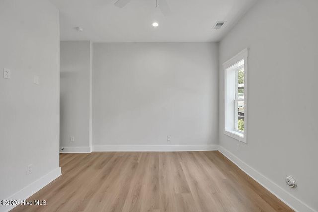 117 NE 17th Street, Oak Island, NC 28465