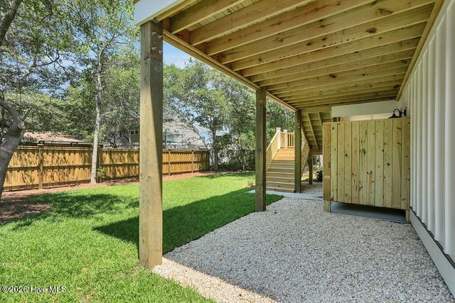 117 NE 17th Street, Oak Island, NC 28465