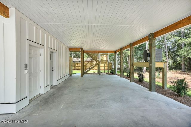 117 NE 17th Street, Oak Island, NC 28465