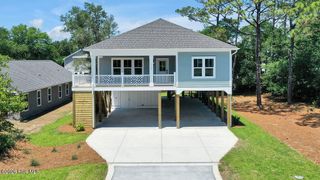 117 NE 17th Street, Oak Island, NC 28465