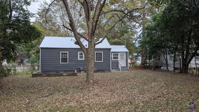 315 Arnold, Warner Robins, GA 31093