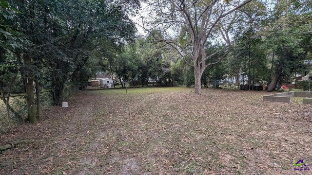 315 Arnold, Warner Robins, GA 31093