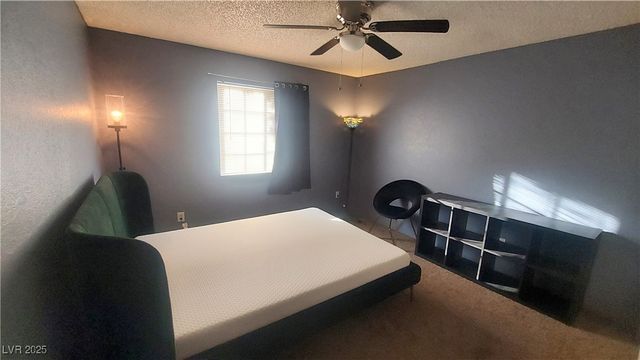 220 Mission Newport Lane 203, Las Vegas, NV 89107