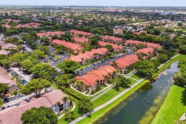 15560 SW 104th Terrace 6110, Miami, FL 33196