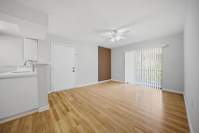 15560 SW 104th Terrace 6110, Miami, FL 33196