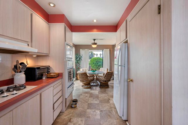 180 Orontes Way, Cathedral City, CA 92234