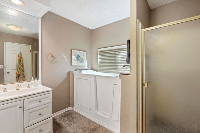 180 Orontes Way, Cathedral City, CA 92234