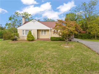 4184 Battle Ridge Rd, South Fayette, PA 15057