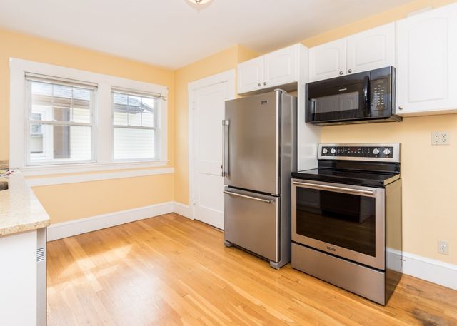 231 Lowell Street 2, Waltham, MA 02453