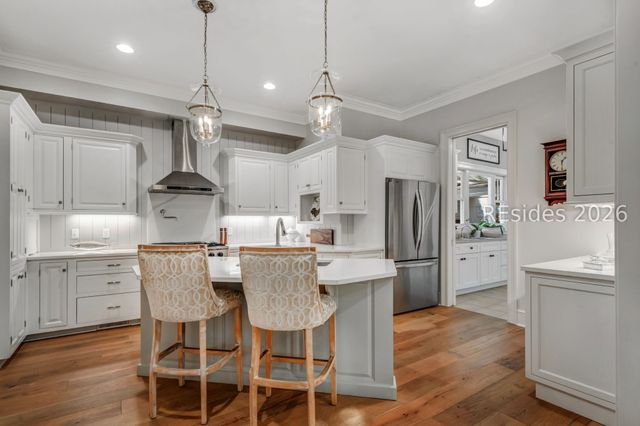 50 Hawthorne Rd, Bluffton, SC 29910