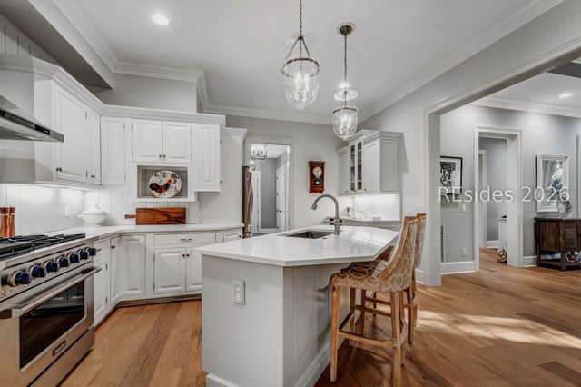 50 Hawthorne Rd, Bluffton, SC 29910