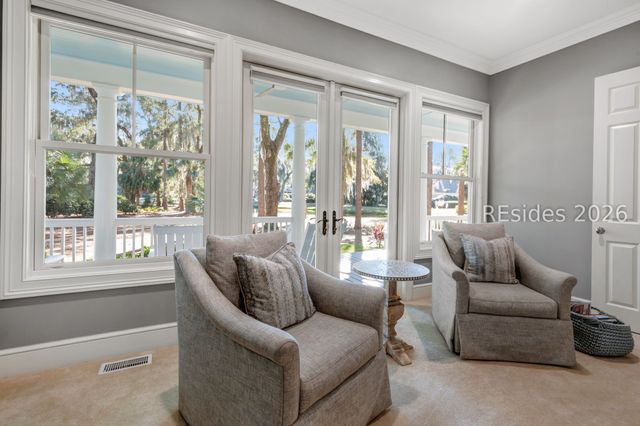 50 Hawthorne Rd, Bluffton, SC 29910