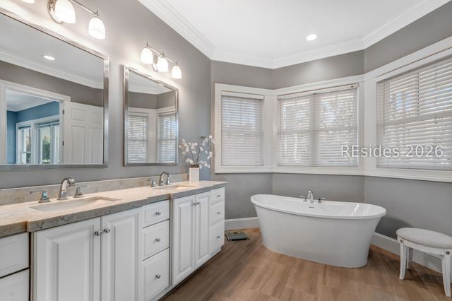 50 Hawthorne Rd, Bluffton, SC 29910