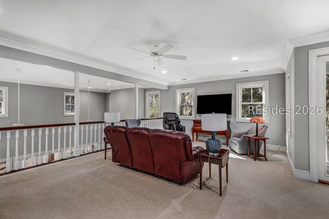 50 Hawthorne Rd, Bluffton, SC 29910