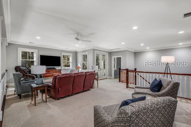 50 Hawthorne Rd, Bluffton, SC 29910