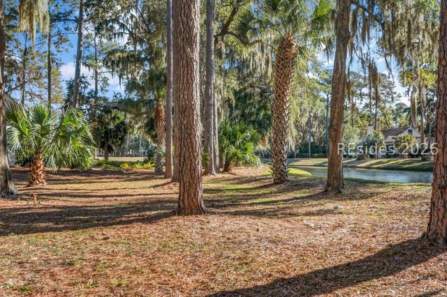 50 Hawthorne Rd, Bluffton, SC 29910