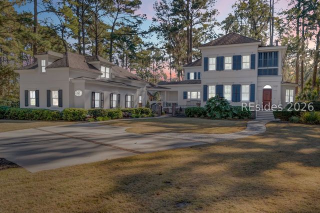 50 Hawthorne Rd, Bluffton, SC 29910