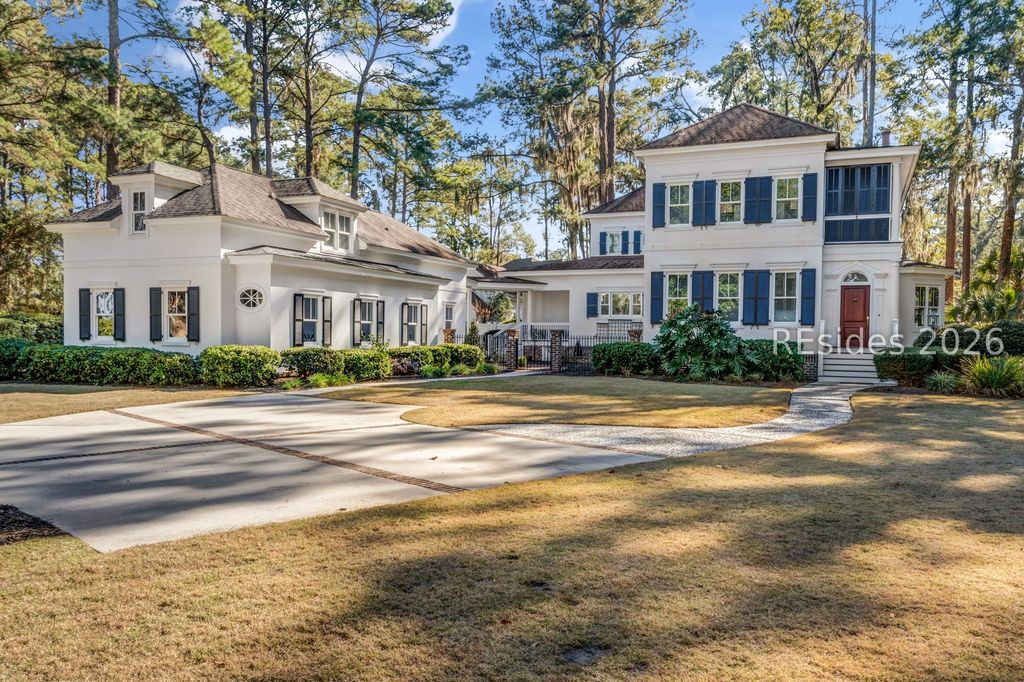 50 Hawthorne Rd, Bluffton, SC 29910