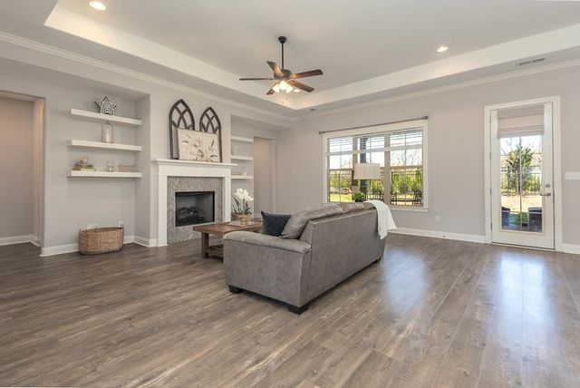 5096 MOUDRY RUN CV, Lakeland, TN 38002