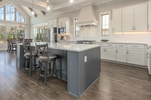 5096 MOUDRY RUN CV, Lakeland, TN 38002