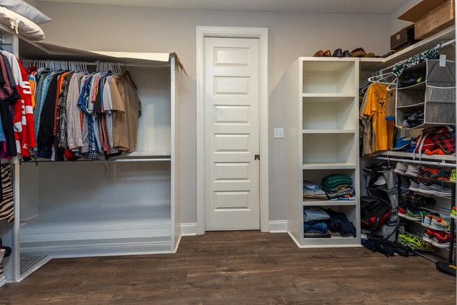 5096 MOUDRY RUN CV, Lakeland, TN 38002