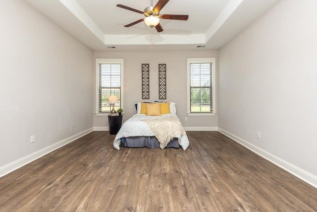 5096 MOUDRY RUN CV, Lakeland, TN 38002