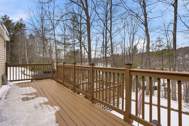 89 Moose Club Park Road, Goffstown, NH 03045