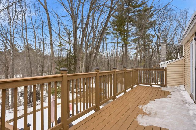 89 Moose Club Park Road, Goffstown, NH 03045