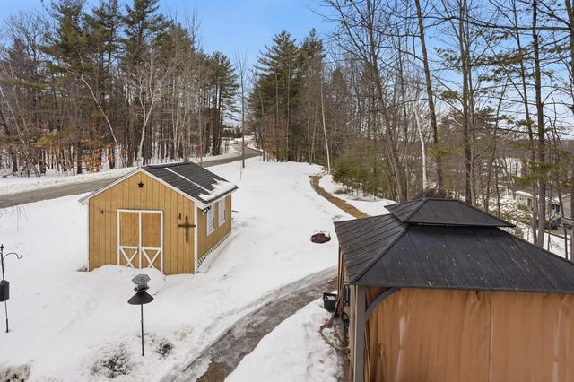 89 Moose Club Park Road, Goffstown, NH 03045