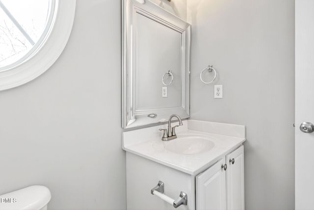 204 Madison Grove Place, Cary, NC 27519